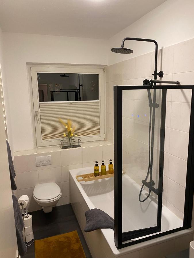 Apartment Am Palaisgarten, Netflix, Wlan, Boxspringbett Detmold Dış mekan fotoğraf